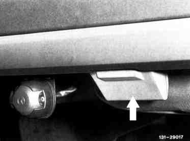 31.03 - Einbauanleitung Anhängevorrichtung                                      
	Elektrischer Teileumfang, Einbau, Schaltpläne, Teile-Bestell-Hinweis            
	Typ 124 Coupe und Cabriolet Linkslenker (außer USA)