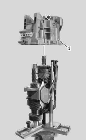 Remove rear section of transmission housing from gear set