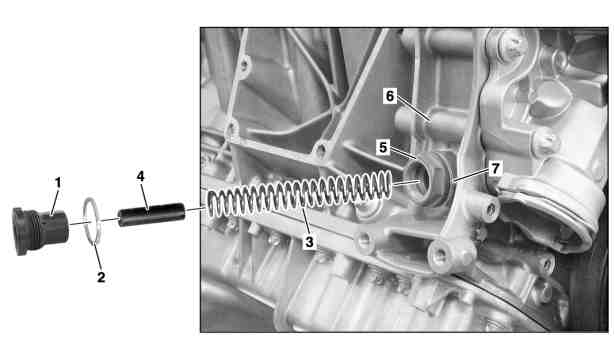 Remove/install chain tensioner