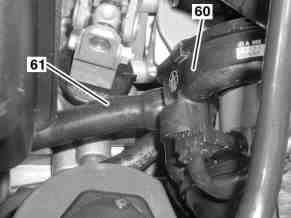Desmontar y montar el motor junto con el portaeje delantero