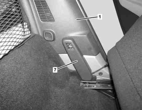 Remove/install side paneling in trunk