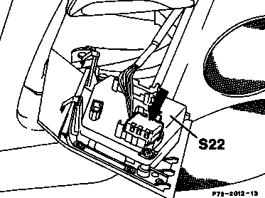 0100 - Removal and installation of the door liner                               
	Model 129